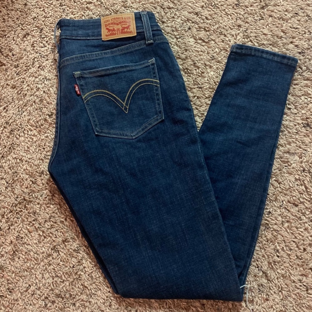 Women’s Levi Jeans - 535 Super Skinny 29x30
